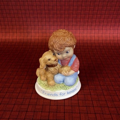 AVON Tender Memories Porcelain Figurine Collection: FRIENDS FOR KEEPS 1991 NIB!