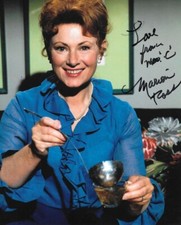 * MARION ROSS * signed 8x10 photo * HAPPY DAYS * MRS. CUNNINGHAM * COA * 2