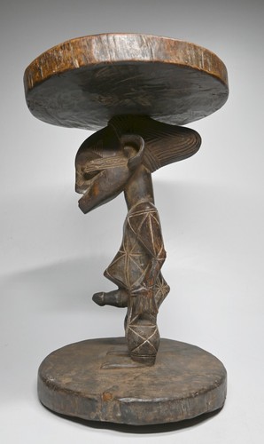 Living Traditions: Ein Mangbetu Hocker - Bild 4 von 8