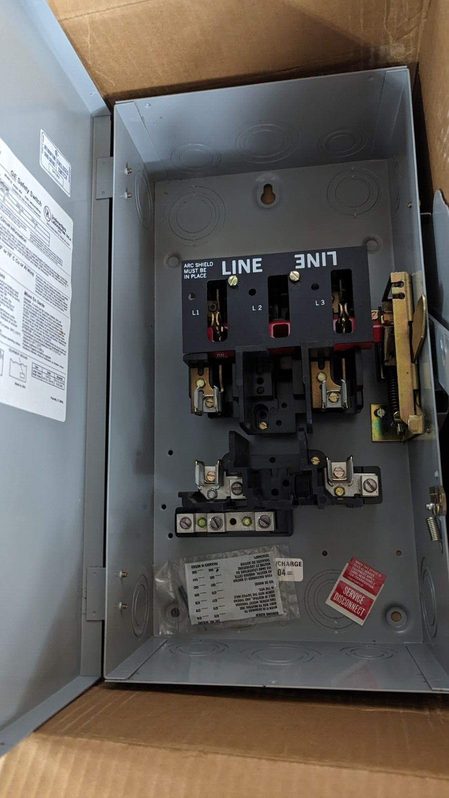 GE General Electric Heavy Duty Safety Switch TH3222 60 Amp 240 Volt Fusible eBay