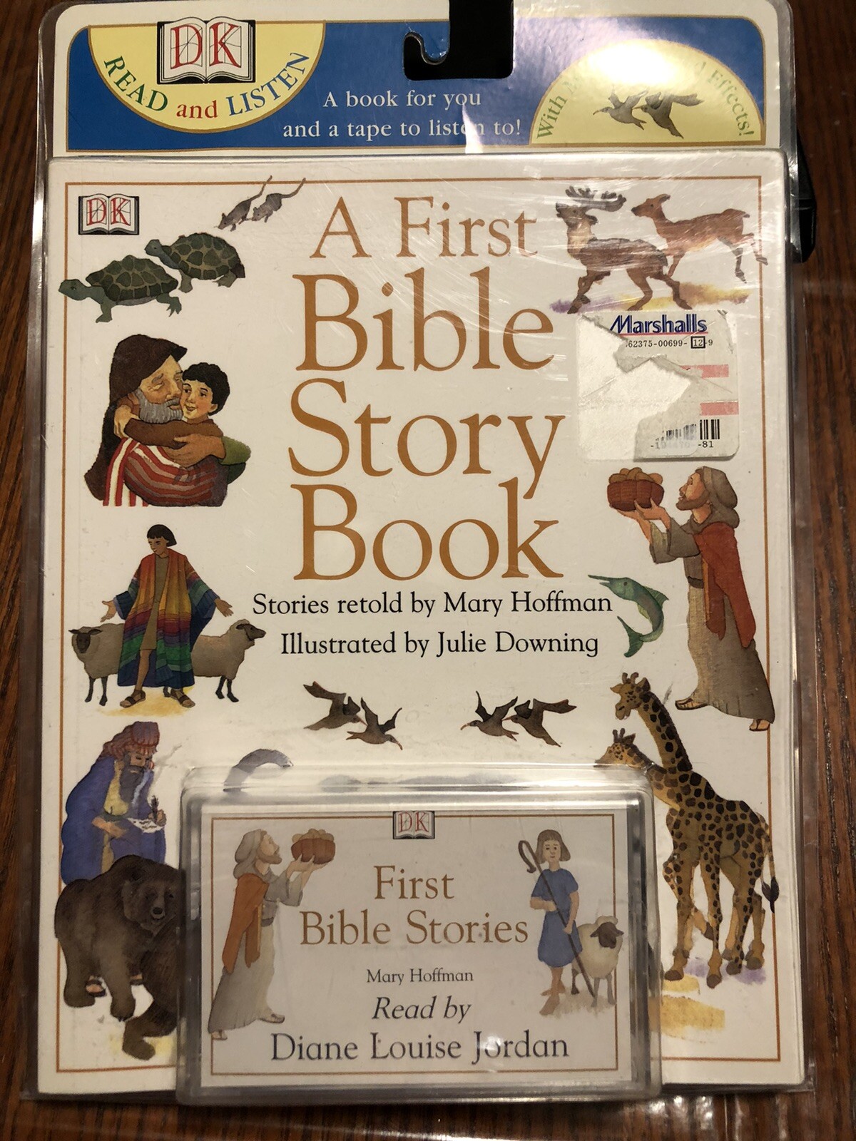 First Bible Story Book by Dorling Kindersley Publishing Staff and Mary ...