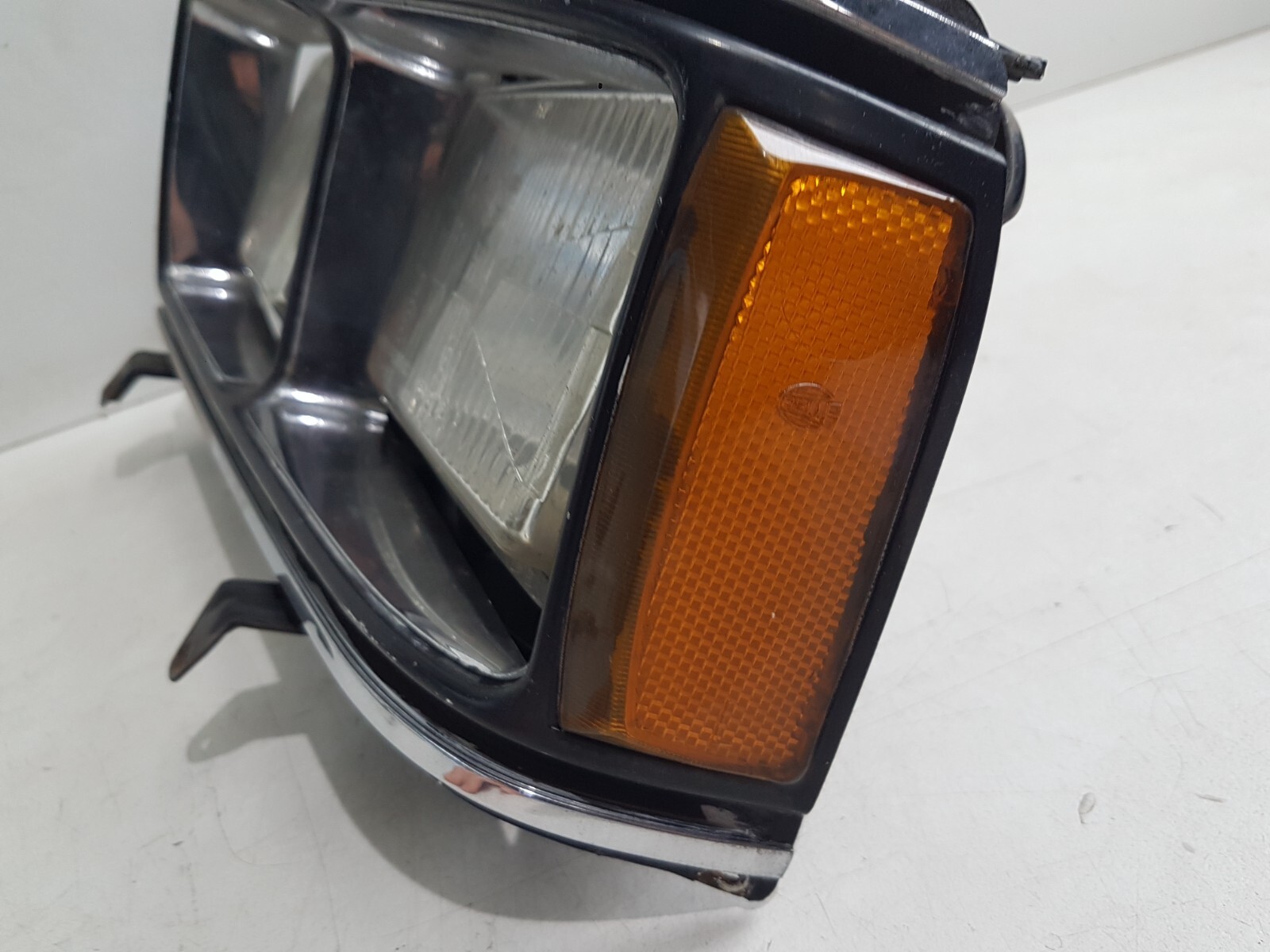 NEU SET KATZENAUGE ABDECKUNG REFLEKTOR SCHEINWERFER AUDI URQUATTRO  