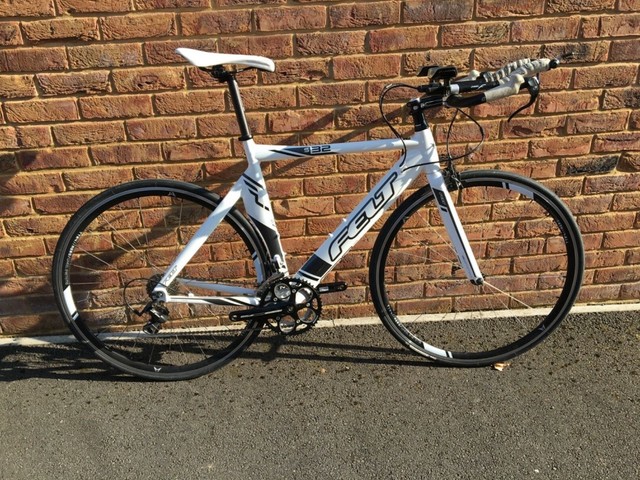 felt s32 triathlon bike for sale