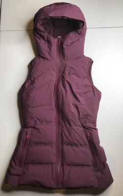NWOT - Lululemon Sleet Street Vest Cassis 600-fill-power goose