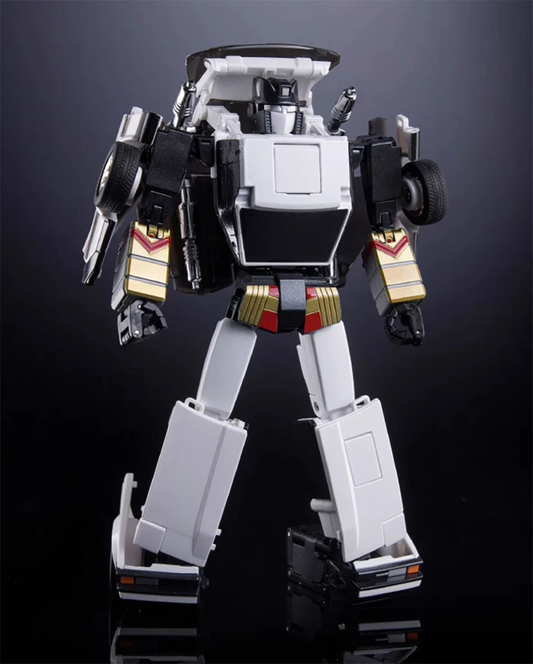 X-Transbots Downshift  MX-24 MX24 Omnibots Security Agent Yaguchi Action Figure  - Image 2 of 4