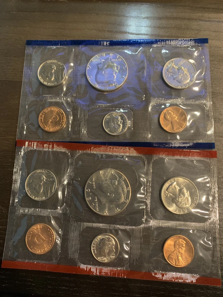 Lot Of 5 --- 1987 US Mint Set - 12 Coins Each , P & D Mints - Image 3 of 4