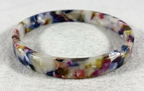Zenzii End Of Day Lucite Bangle Bracelet