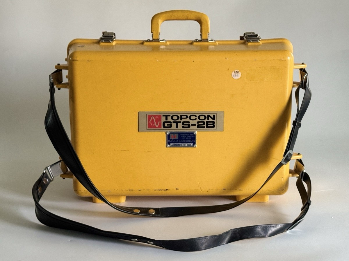Topcon GTS-2B Total Station ~ Case, Controller, & Accessories