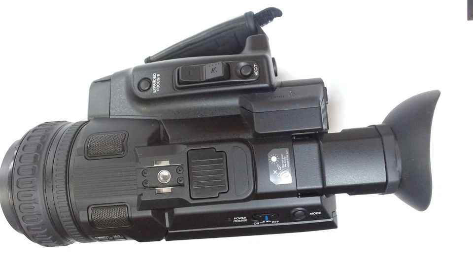 JVC GY-HM250u HD 4k Live Streaming Camcorder - Image 2 of 4