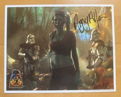 Amy Allen Signed Aayla Secura Star Wars 8x10 Official Pix Autograph