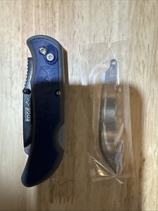 NEW RMEF Outdoor Edge Knife Set NIB Never Used Extra Blade