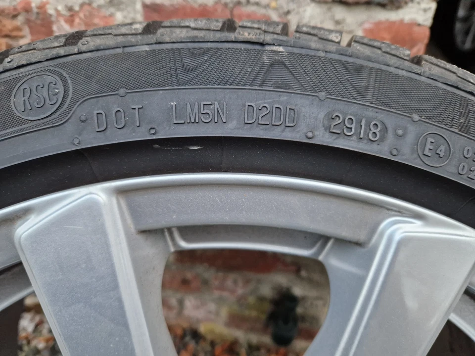 4 alufelgen 18 zoll mit COnti Winterreifen für Mini Clubman u. a. - Bild 4 von 4