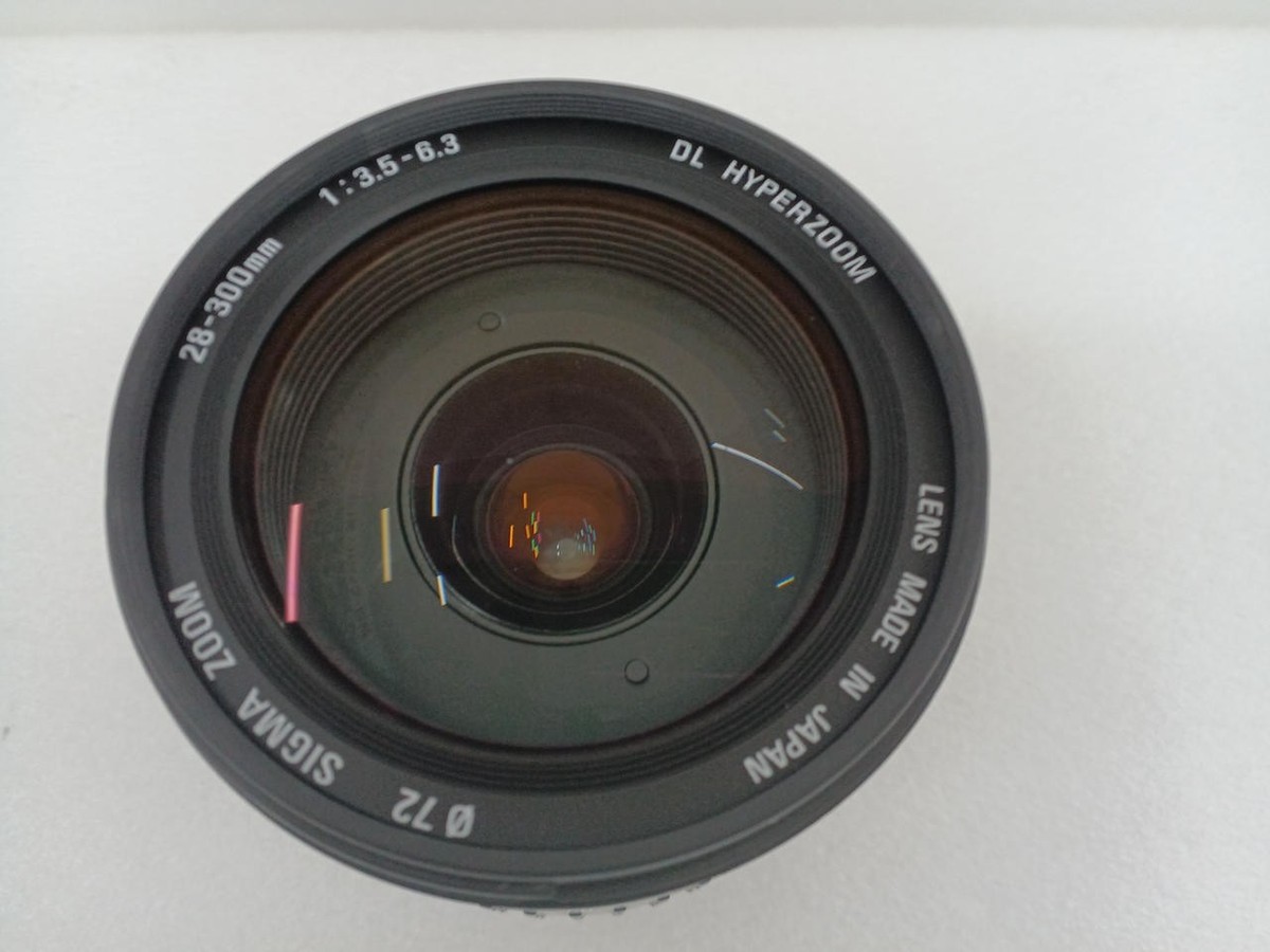 Sigma 28-300mm F3.5-6.3 DL Hyperzoom Nikon F Mount Full-Frame