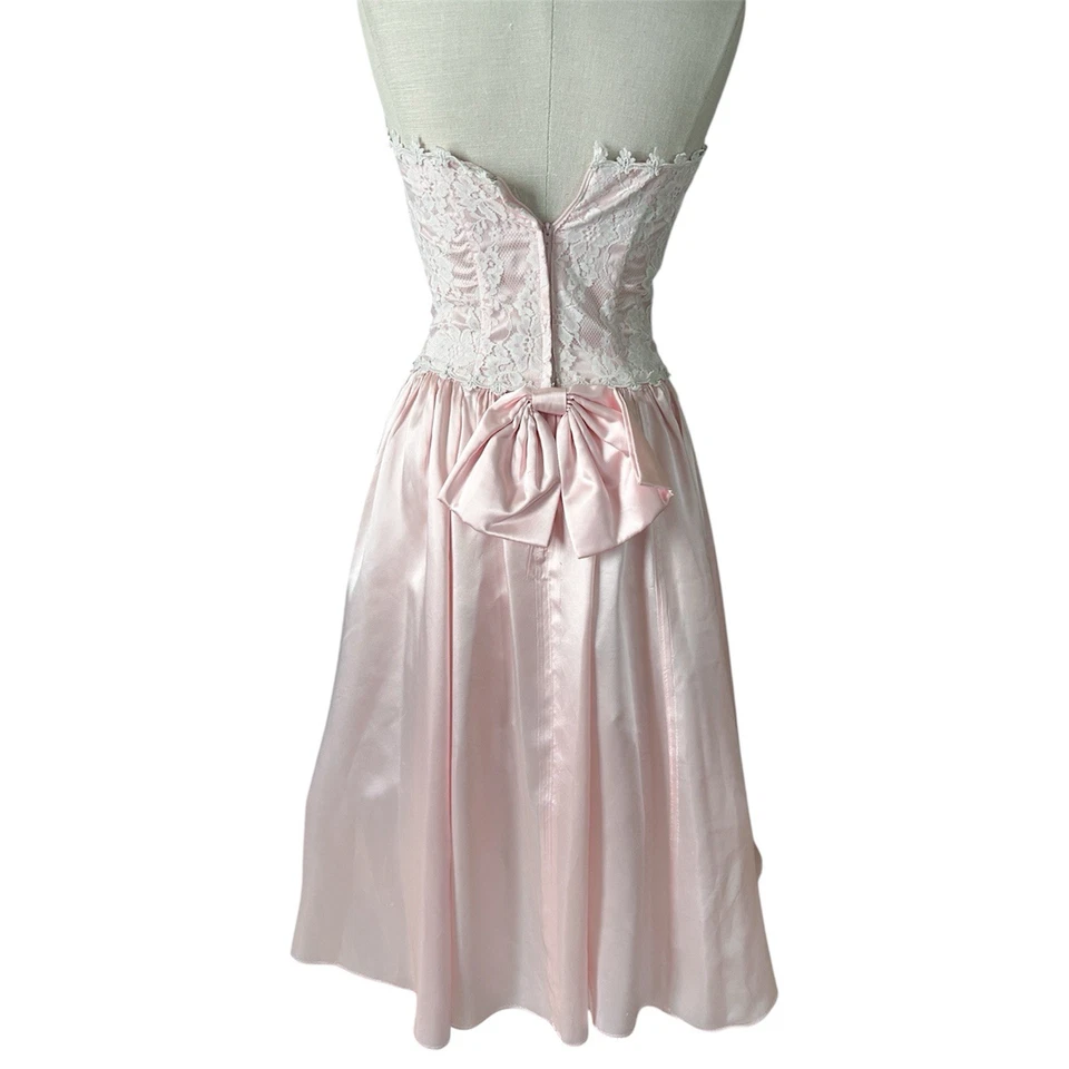 Vestido de princesa vintage Gunne Sax de Jessica Mcclintock entallado y acampanado rosa Foto 2 de 4