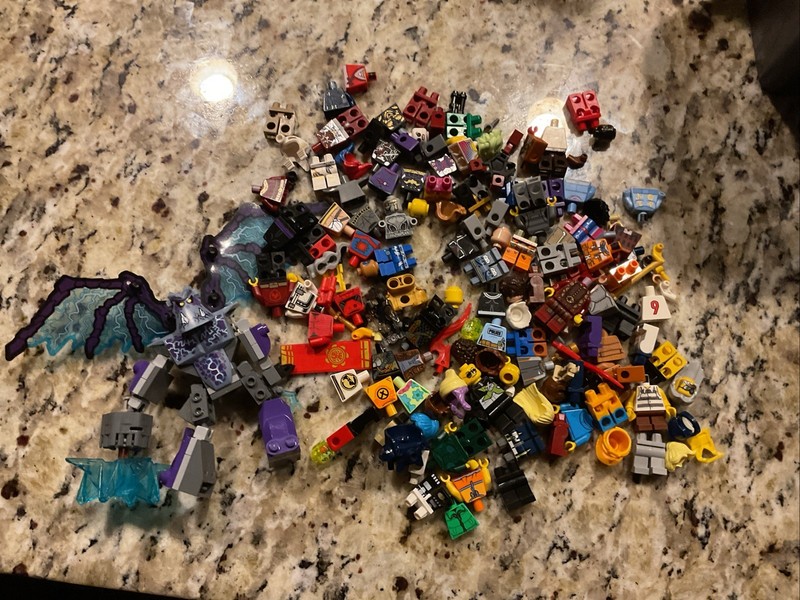 LEGO Minifigure Parts
