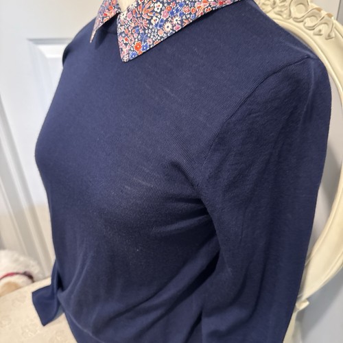 Neu mit Etikett J Crew Größe Small marineblau Tippi Pullover Liberty Blumenmuster Kragen Oberteil Shirt - Bild 21 von 24