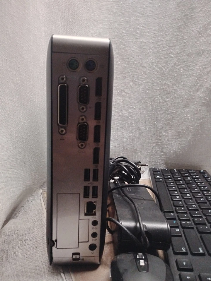 HP T730 R Series RX427BB 2.7GHz 32GB 8GB Tower Thin Client P5V91UTABA - Image 4 of 4