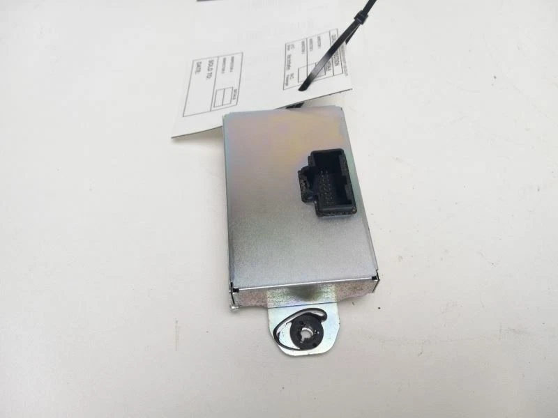 GMC Terrain 2012 módulo de control de ruido activo Foto 2 de 4