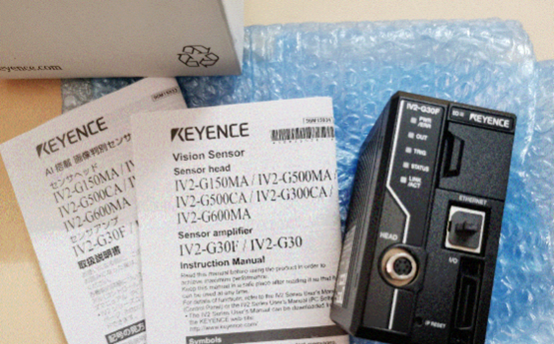 電源ユニット KEYENCE IV2-G30F Keyence IV2-G30F Image Discrimination Sensor Amplifier