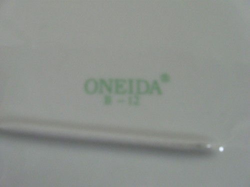 Oneida Square Cream White Plate, 12", Rounded Edges, New - Picture 4 of 4