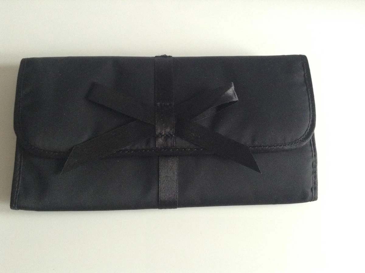 BN 100 Auth Hugo Boss Luxury Make Up Brushes Case Organizer With Bow Detail