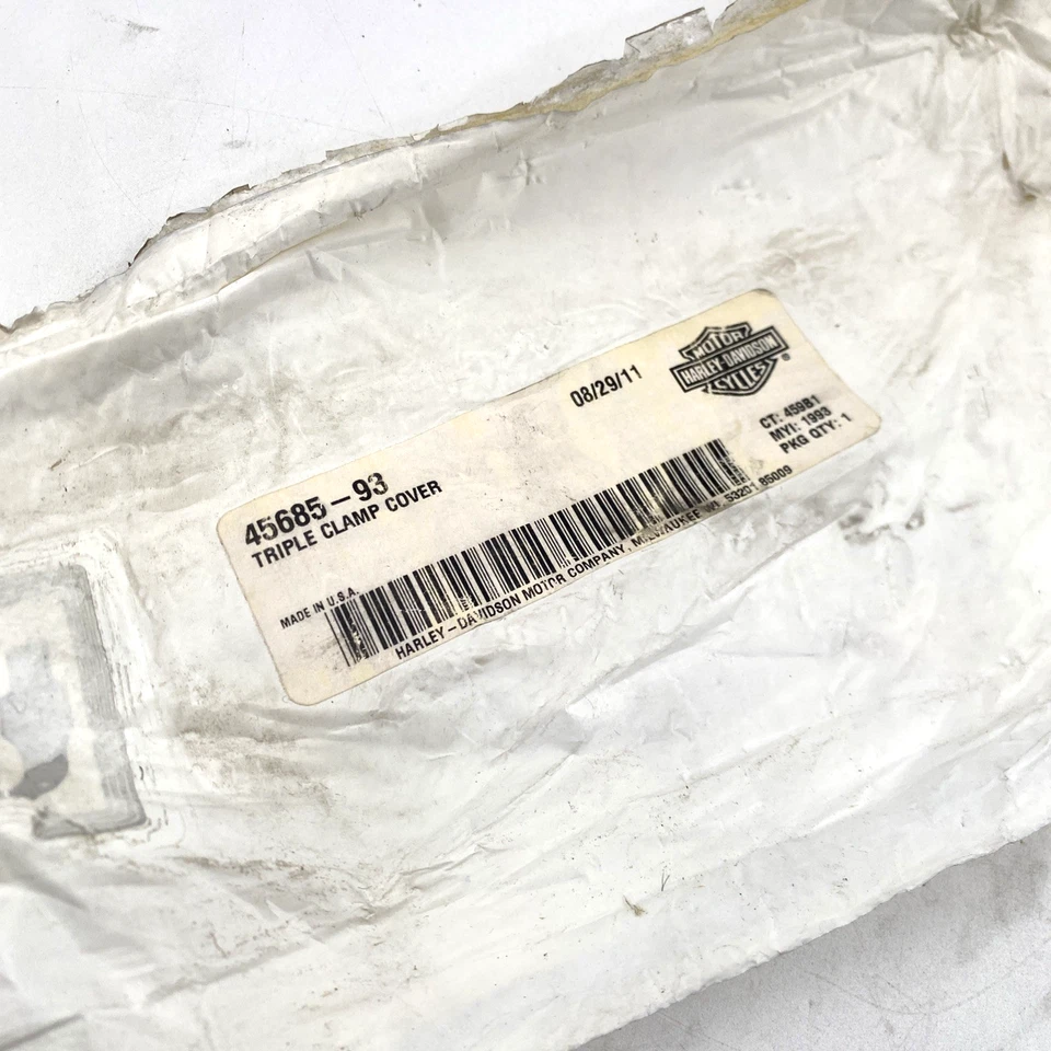 oem Harley 45685-93 Chrome Triple Tree Clamp Cover 93-15 Softail Dyna - Image 2 of 4