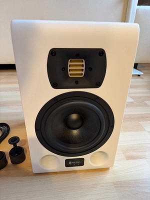 HEDD TYPE 07 MK2 2-Way Aktiv Studio Monitor   Weiß   praktisch unbenutzt