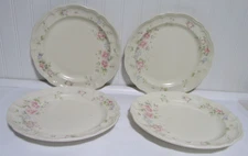 Pfaltzgraff Tea Rose    Dinner Plates   Set of 4