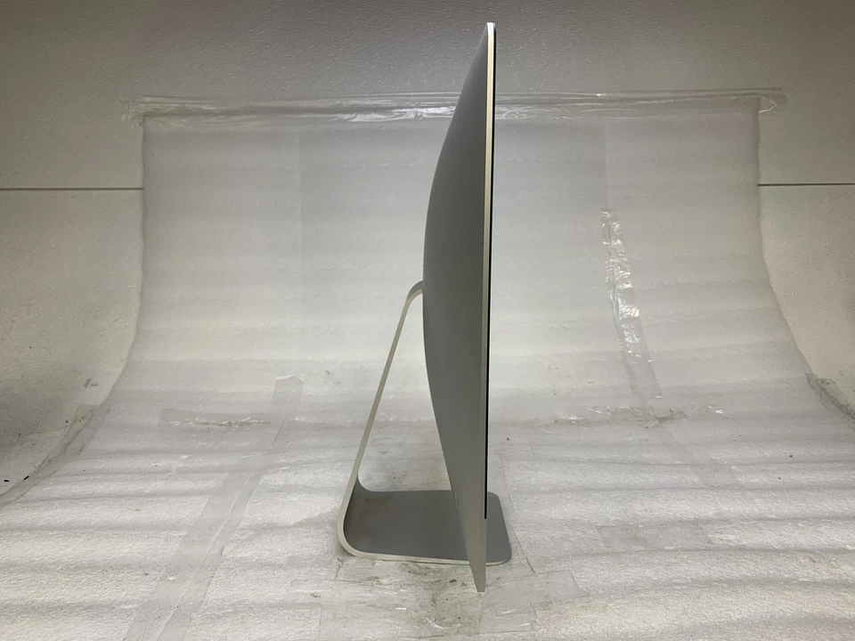 Apple iMac A1418 2015 Intel Core i5-5250U 1.6GHz 8GB RAM 1TB HDD Monterey - Image 4 of 4