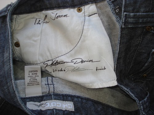 Chico's 1 Short (=Größe 8S) Thalia Jeans bestickt verziert Strass Glitzer - Bild 4 von 4