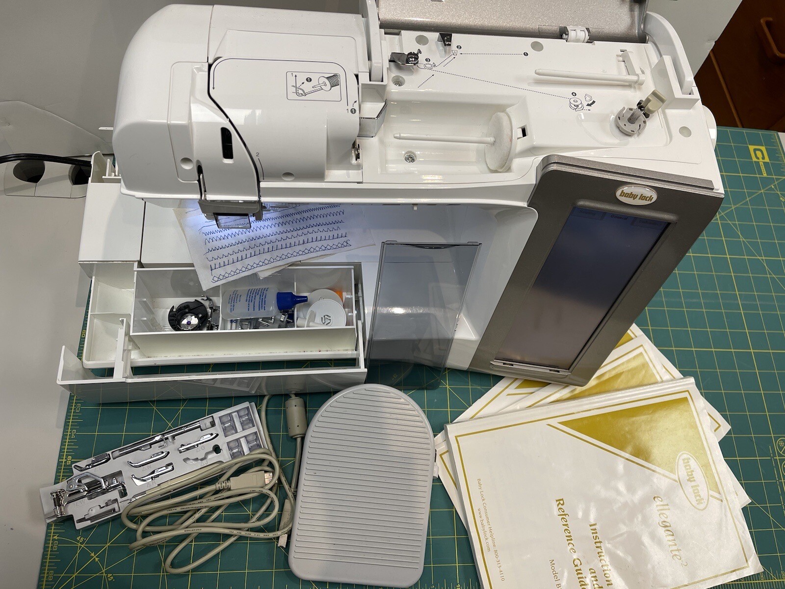 Baby Lock Ellegante 2 Sewing, Quilting And Embroidery Machine eBay