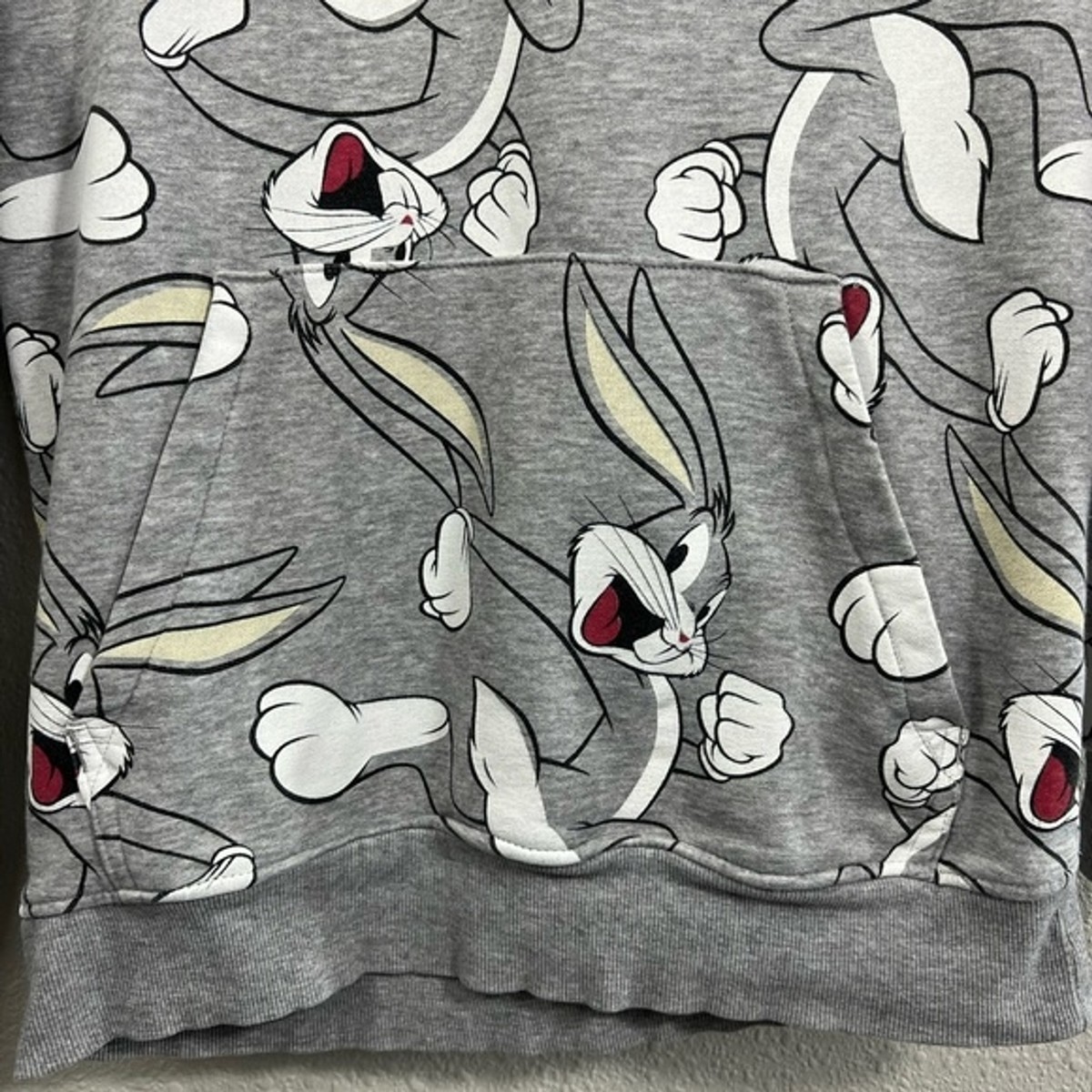 Looney Tunes Bugs Bunny Divided H&M Hoodie Sweatshirt