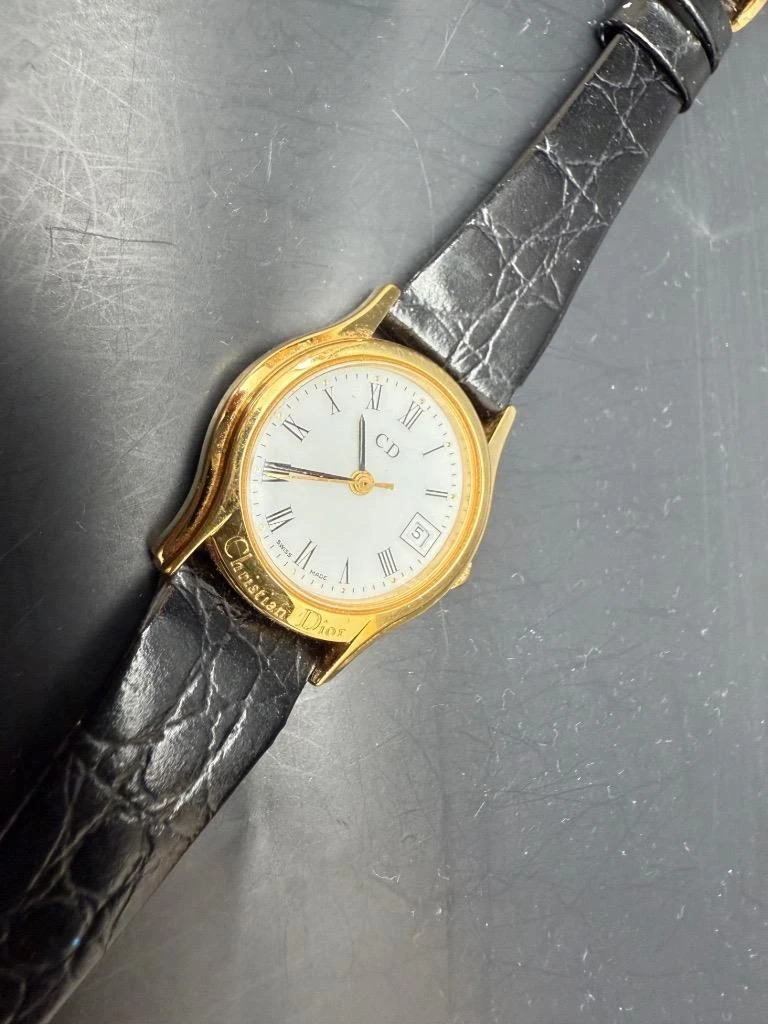 Montre vintage Christian Dior réf 3003 habillée.
