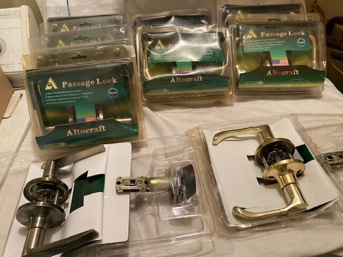 WHOLESALE LOT OF 10 NEW LEVER DOOR HANDLE SETS 5 - POLISHED BRASS 5 - ANT BRASS - Picture 6 of 9