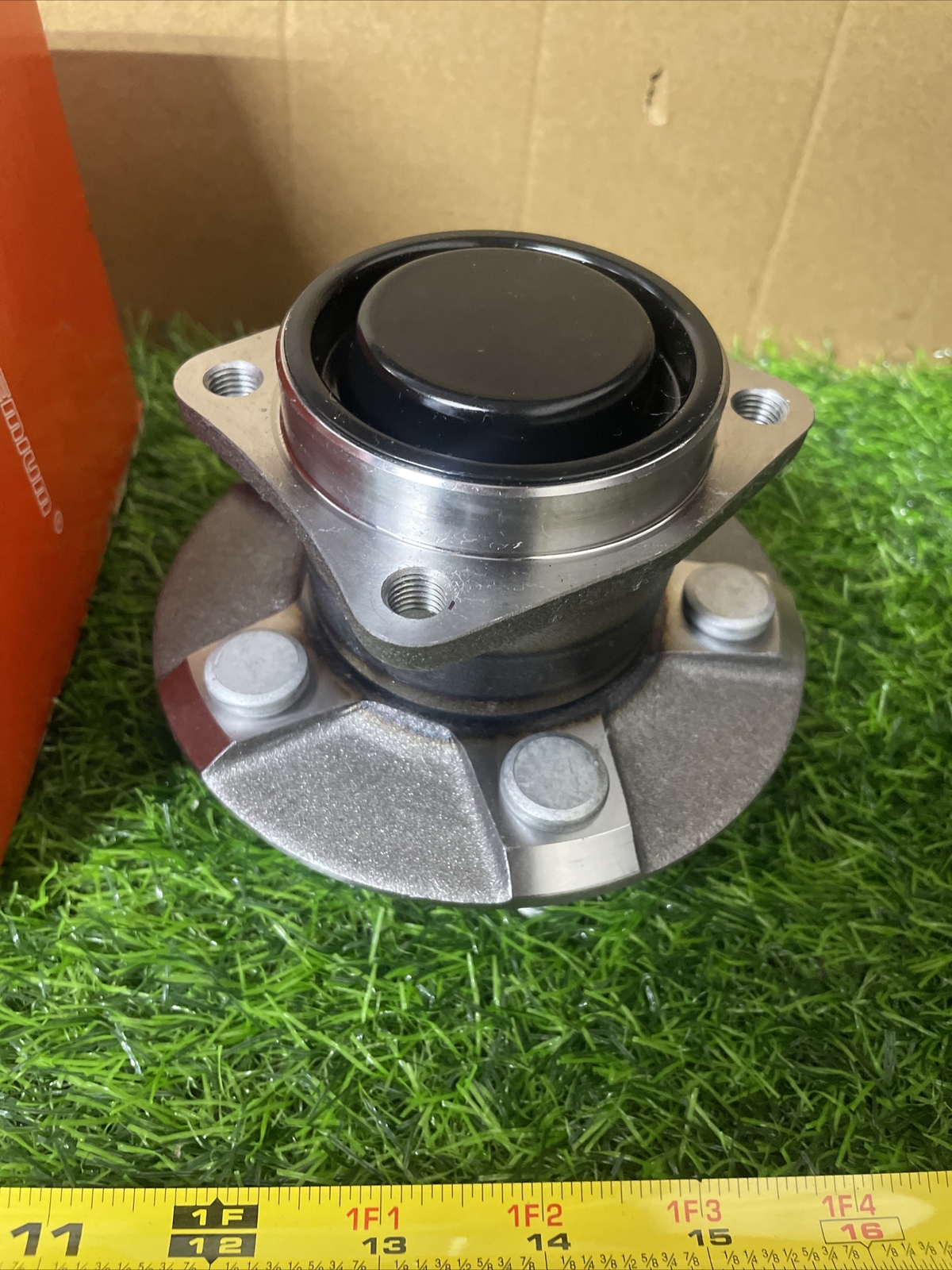 NEW QTY:2 Mevotech Wheel Bearing and Hub Assembly HB12216-C 