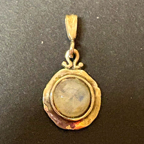 925 Sterling Silver Round Hammered  Bezel-Set Cabochon Moonstone Pendant