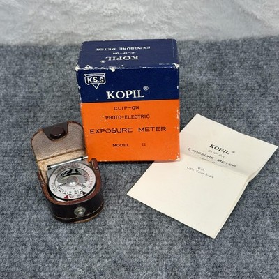 VTG Kopil Model II Clip-On Photo-Electric Exposure Meter Silver w Case Box Japan