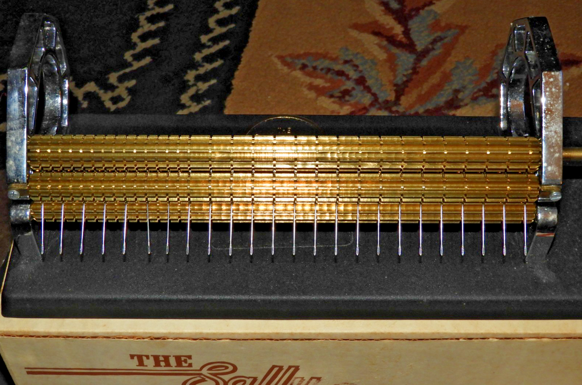 スモッキング プリーター　smoking Pleater SallyStanly Vintage Sally Stanley Smocking Pleater 24 Rows Extra Supplies Orig