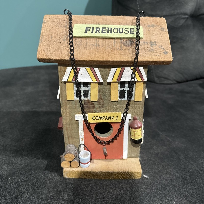 Brand new Fire House Bird house G Scale Whimsy Railroad figures are 1:24  scale