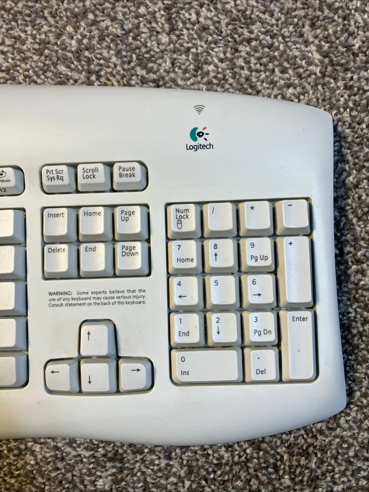VTG Logitech Keyboard Cordless Y-RH35 No receiver Untested White Board - Image 2 of 4