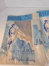 Set Of 2 Vintage Moderde Seamless Nylon Stockings Size 10.5 Nude Hosiery USA