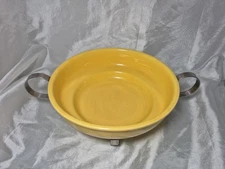 VTG 1940's Casserole Service Bowl Betty Crocker GMI Yellow 8 1/2" W/metal Holder