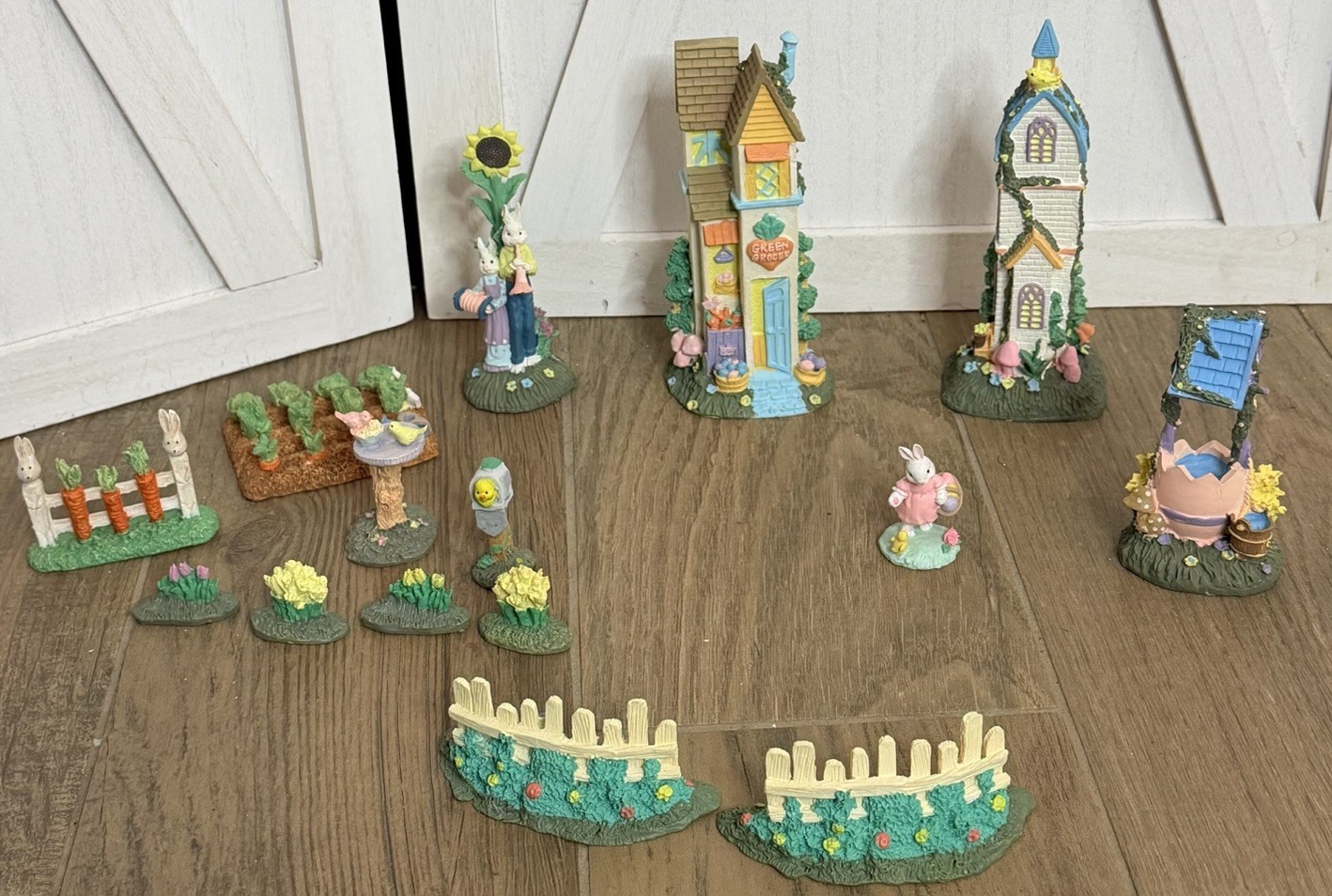 Vintage Happy Hollow Easter Village Ceramic Green Grocer's House Bunnies Carrots
