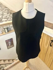 Goat Scallop Detail Tailored Wool Top Black Sleeveless Size 12