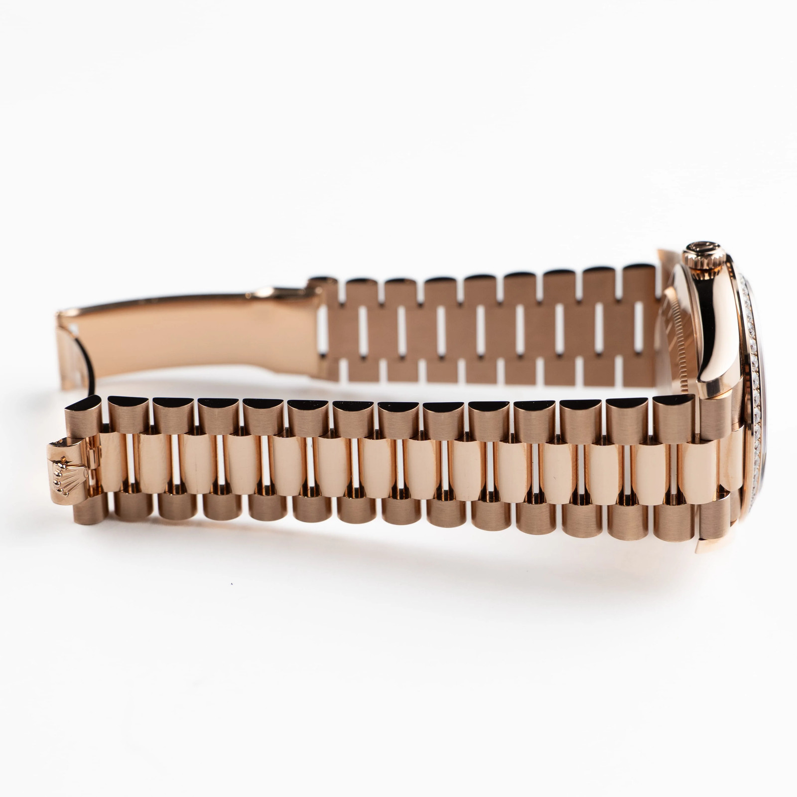 Rolex Day-Date 40 228345RBR Rose Gold Olive Green Roman Numerals Dial Diamond image 8