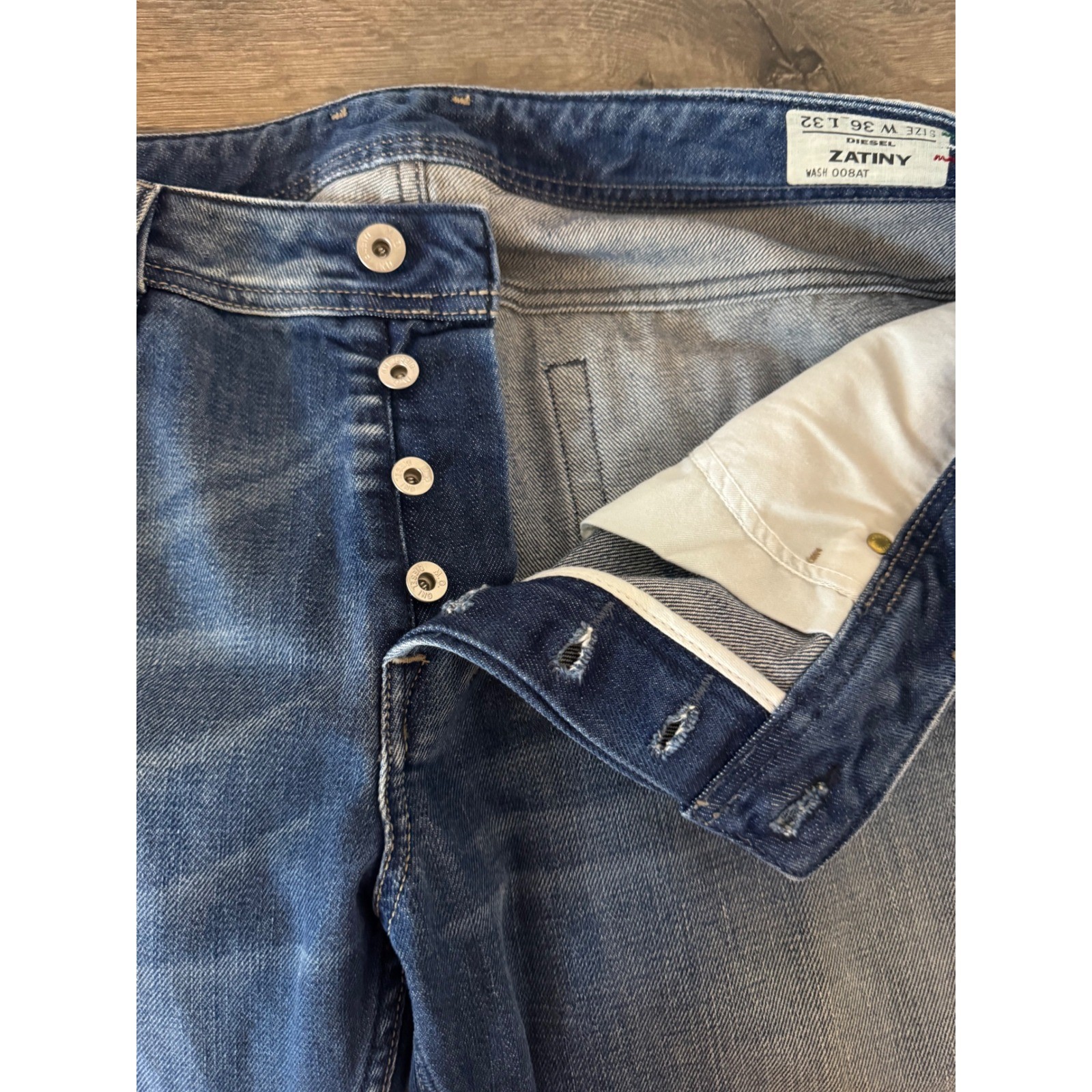 Diesel Zatiny 008AT Mens Bootcut Jeans Blue Wash 36x32 Made in Italy Button Fly image 6