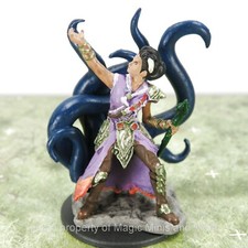 D D Premium Miniatures W3 HUMAN WARLOCK Icons of Realms miniature mage witch