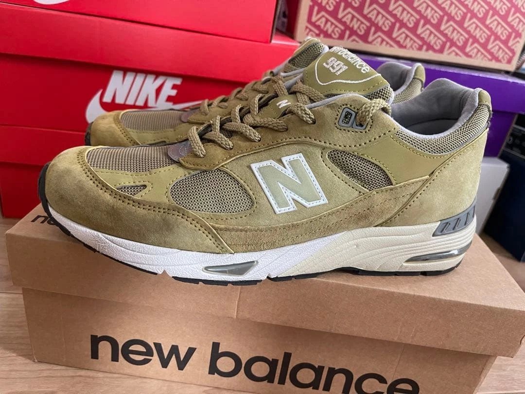 New Balance 991 Made in England Green Moss for Sale | Authenticity