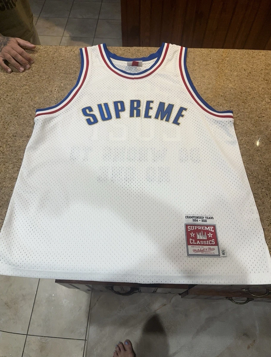 Preços baixos em Roupa ativa masculina de basquete de jersey