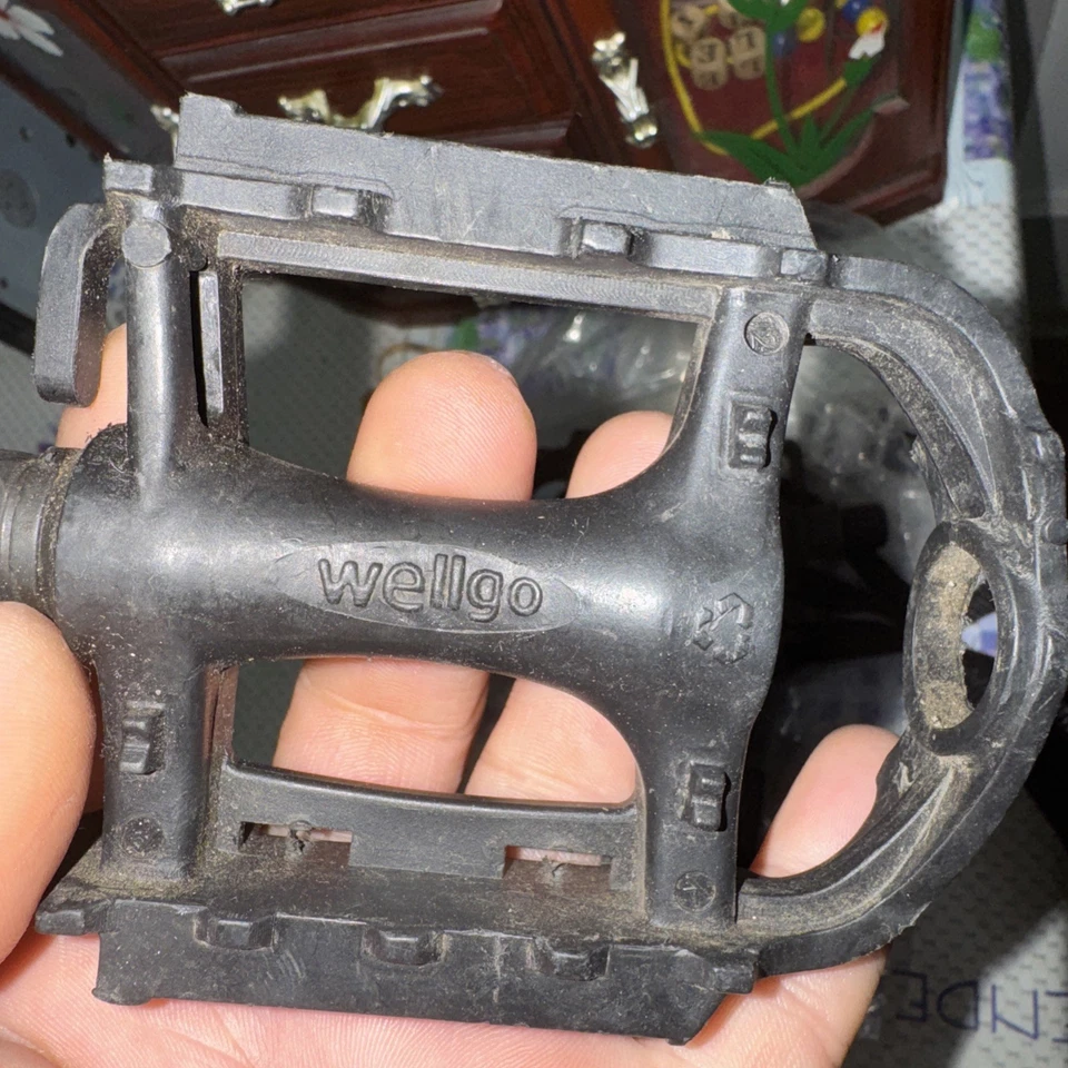 Wellgo Pedals with Cages - Road Racing bike, Fixie, MTB - Image 2 of 4
